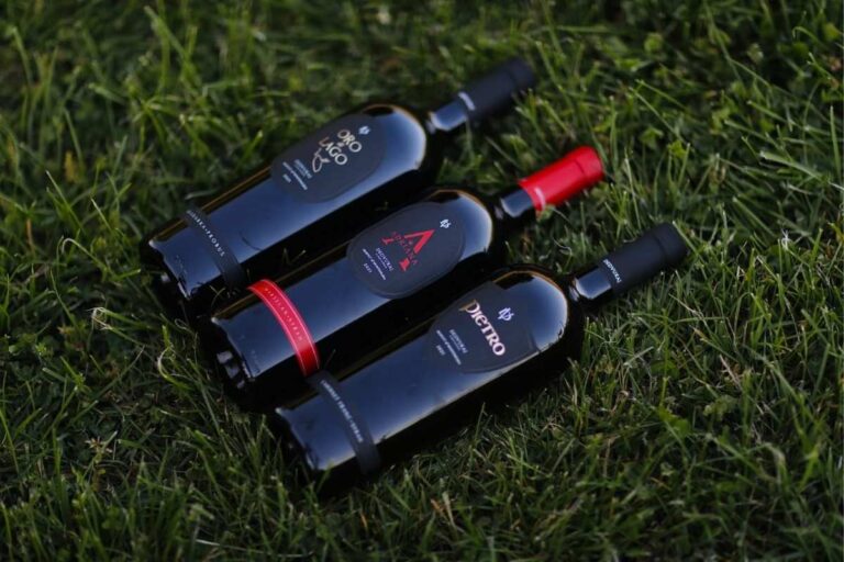 Vina iz Dedvukaj vinarije Tuzi Crna Gora