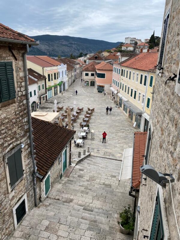 The Town of Six Empires: Wine and Heritage Tour - Image 6