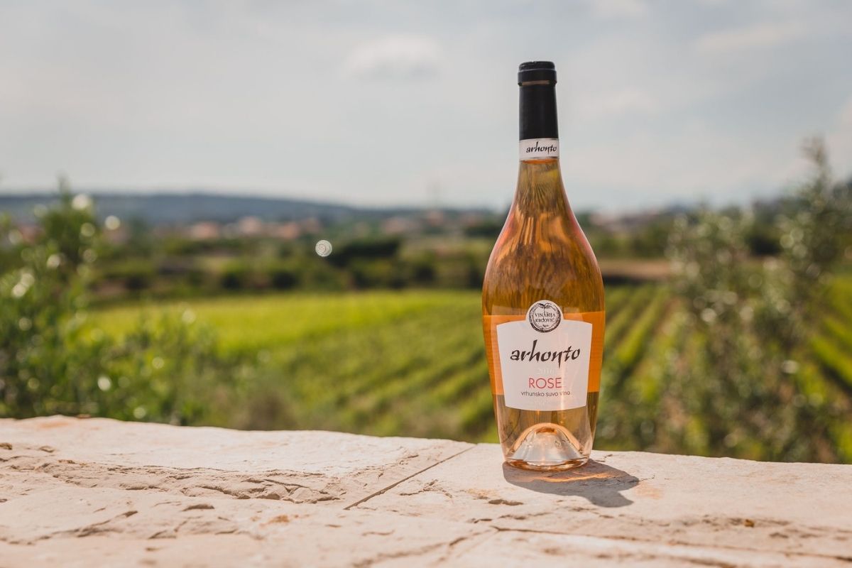 Arhotno Krgović Rose wine from Montenegrin winery