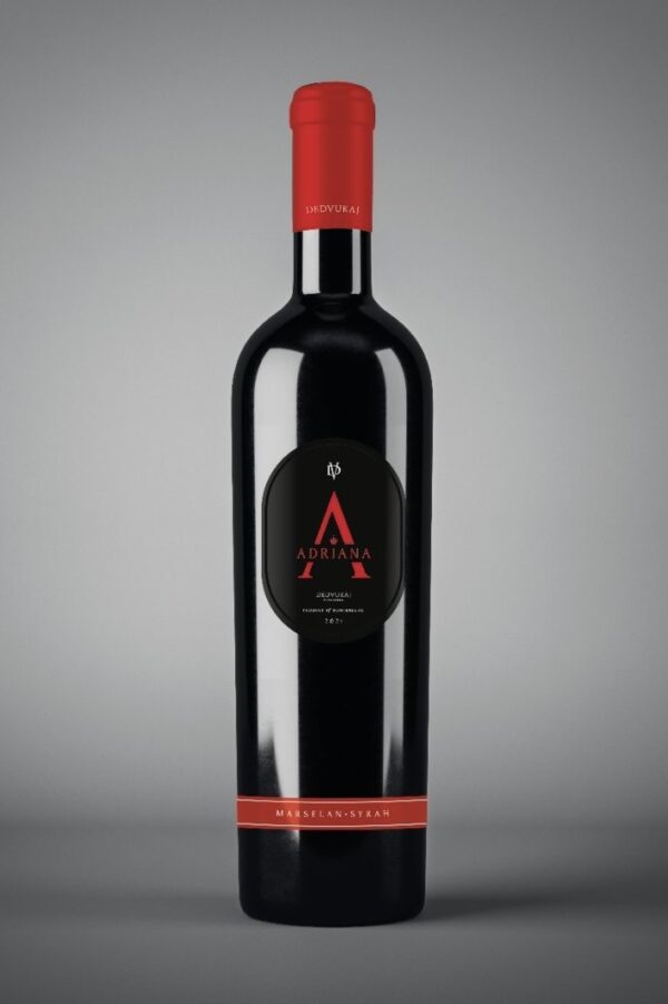 Adriana vino Dedvukaj Vineyards