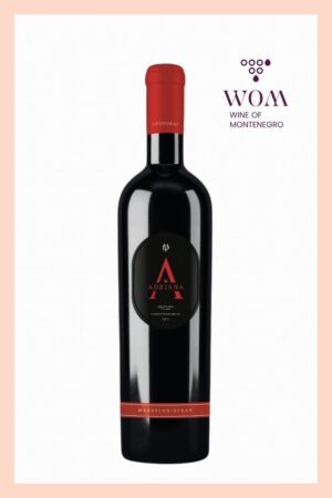 Dedvukaj Adriana 2021 – a blend of 75% Marselan and 25% Syrah grapes, offering aromas of ripe blackberries, plums, and subtle spices. Full-bodied with a smooth texture and a peppery finish. Ideal with grilled meats and aged cheeses.