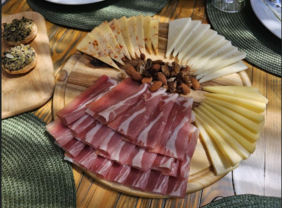 Garnet winery wine tour Montenegro