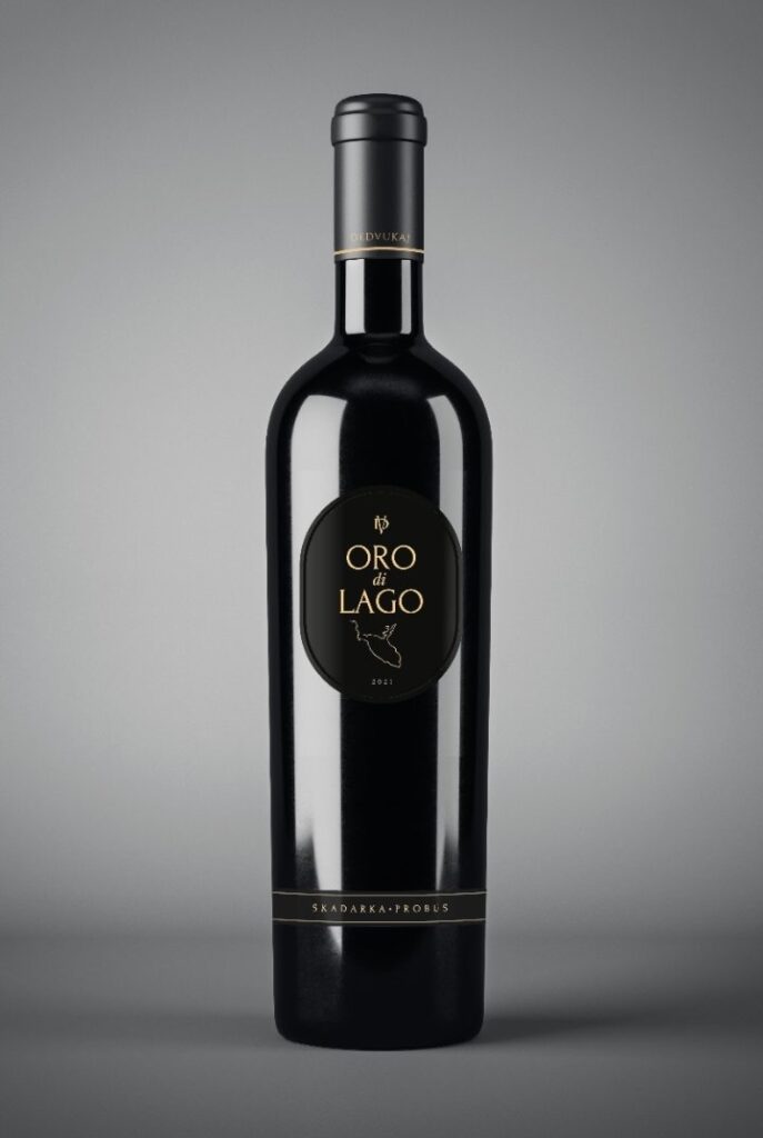 Oro di Lago wine Dedvukaj vineyards