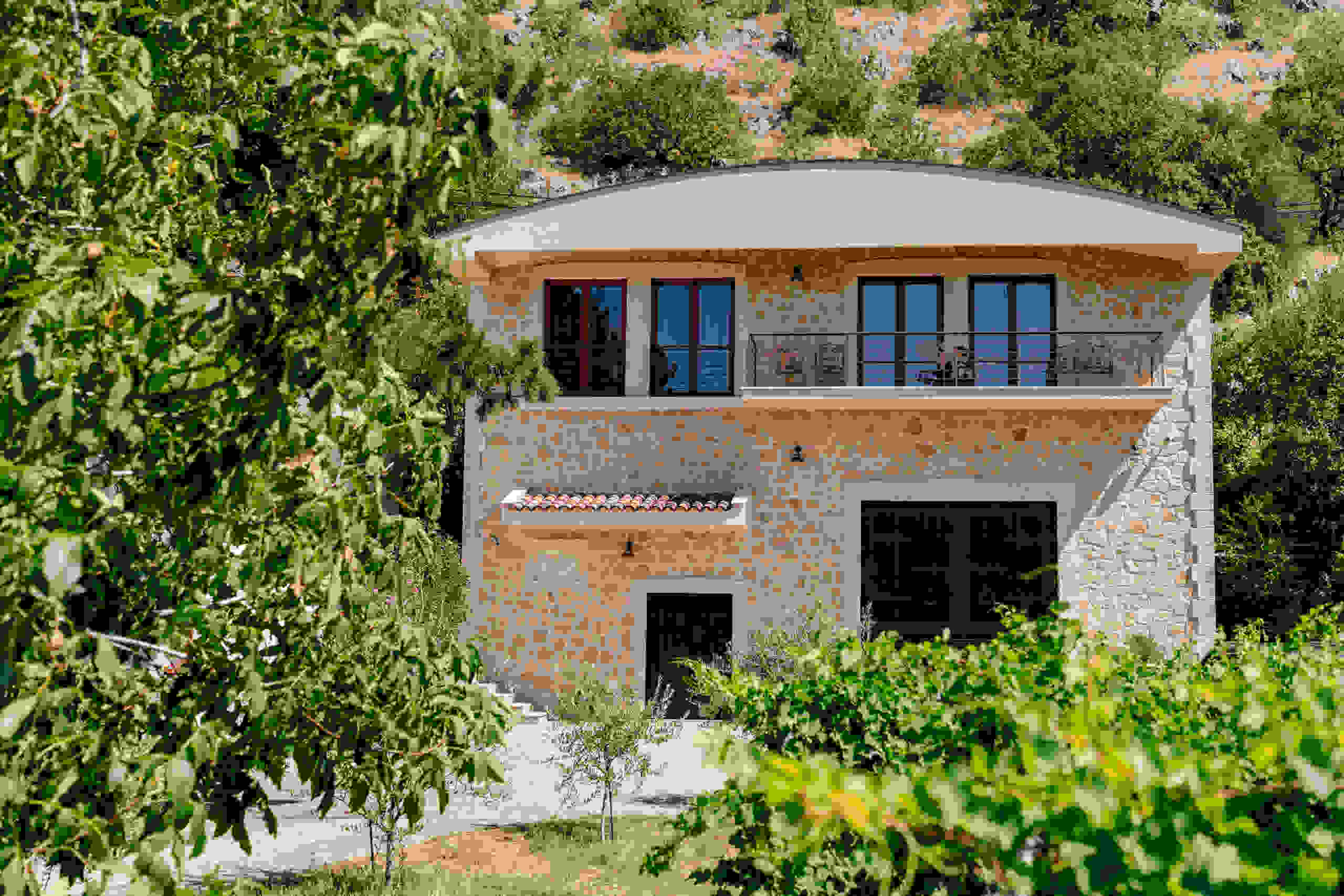 Zenta Winery Montenegro wine tour
