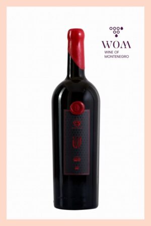 Barović Zor – premium red wine from Montenegro, offering a harmonious blend of dark fruits and delicate spice notes. Full-bodied with a refined, smooth finish. Ideal with roasted meats and hearty dishes.