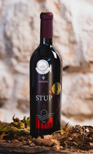 RAJKOVIC STUP CRVENO 0.75L