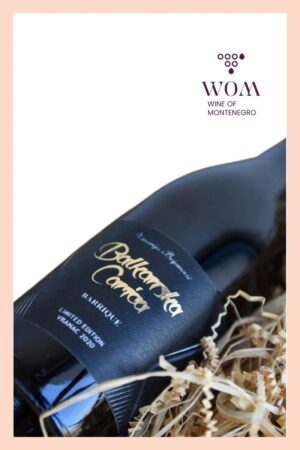 Bojanović Balkanska Carica Barrique – bold red wine from Montenegro, made from the indigenous Vranac variety. Aged in barrique barrels, it features rich notes of dark berries, vanilla, spice, and delicate smokiness. Long, elegant finish. Perfect with steak, game dishes, and aged cheeses.