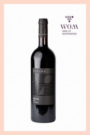 Savina Merlot 0,75L – smooth red wine from Montenegro with aromas of ripe berries and subtle coffee notes. Aged for 2 years in French oak barrels, offering soft tannins and a refined finish. Ideal with grilled meats, pasta, and aged cheeses.