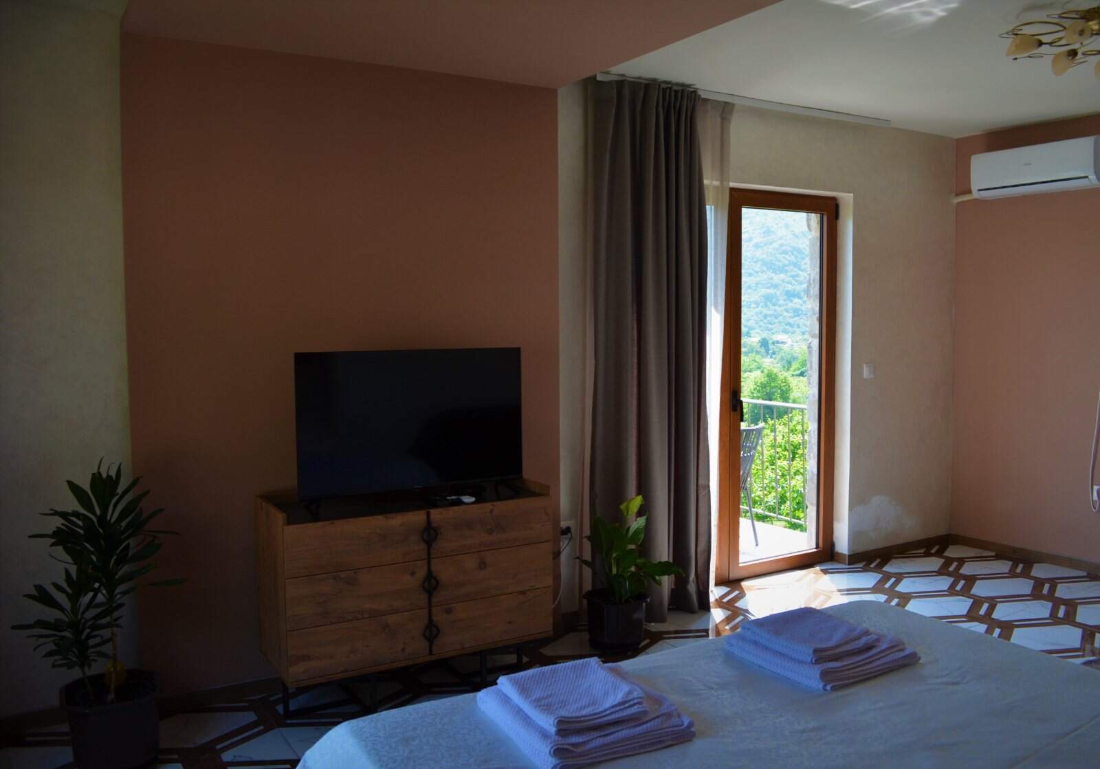 Interior design winery guesthouse Montenegro